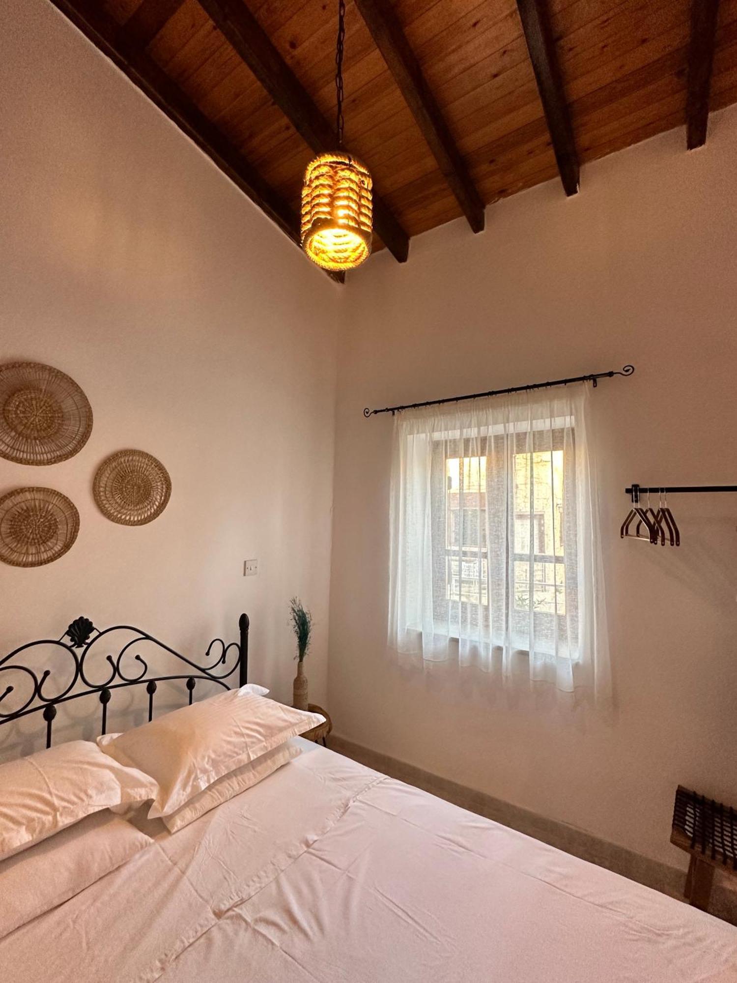Villa Saint George Stone Costa Demetriou Kathikas Quarto foto